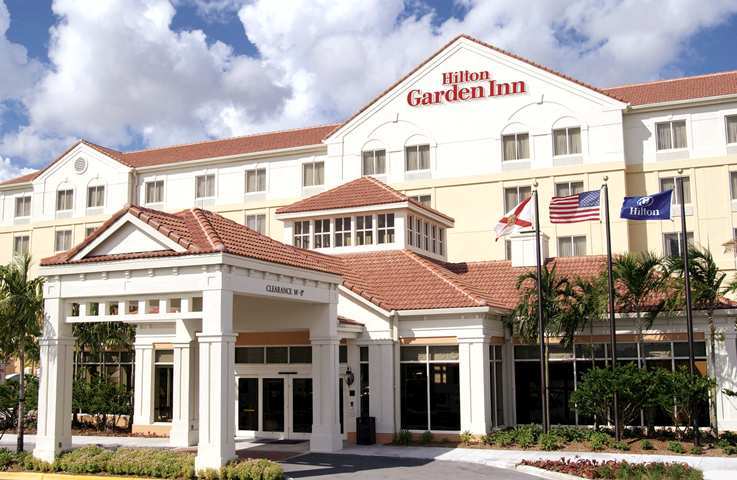 Hilton Garden 3* Fontana