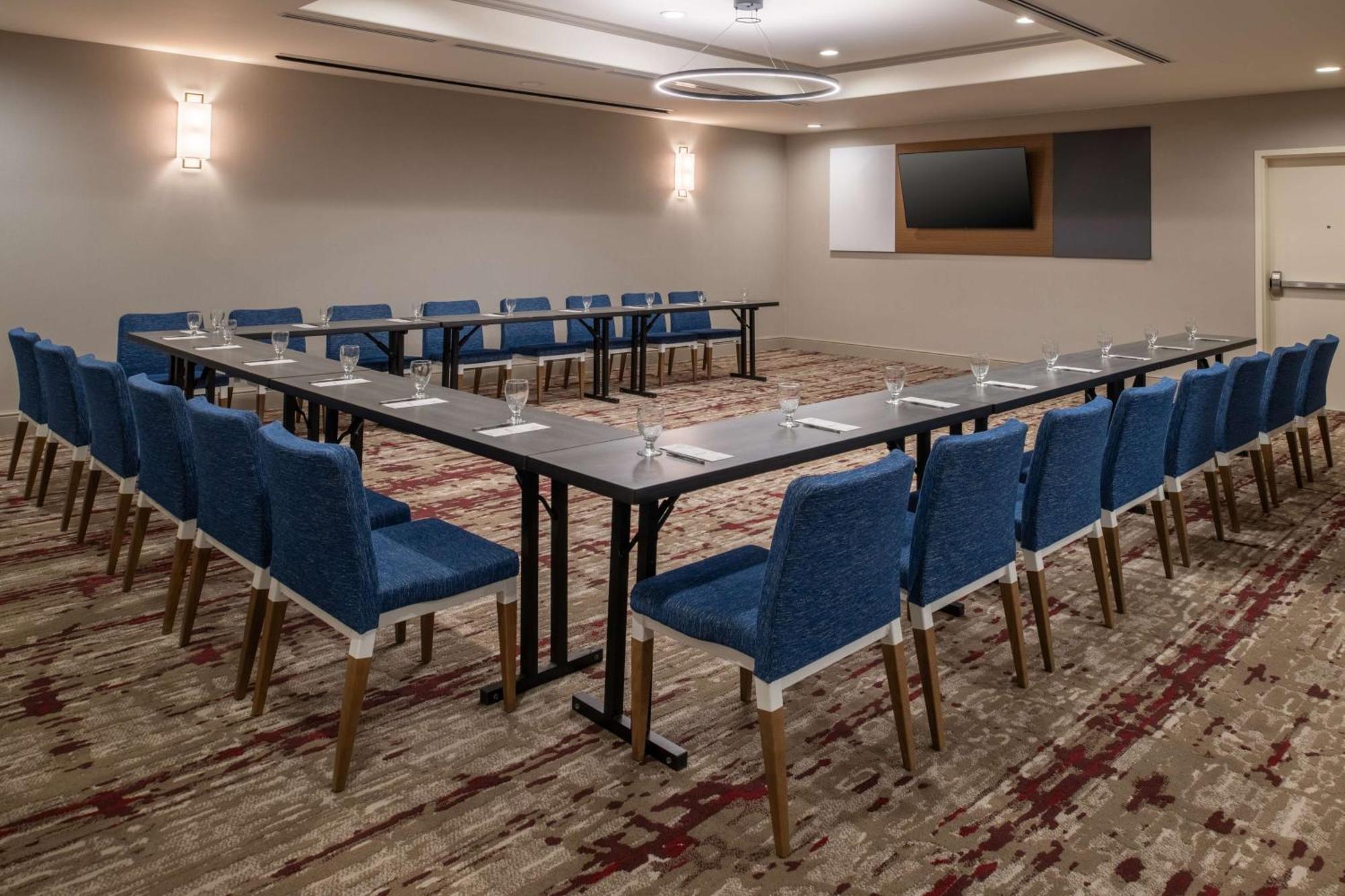 Hilton Garden Hotel
