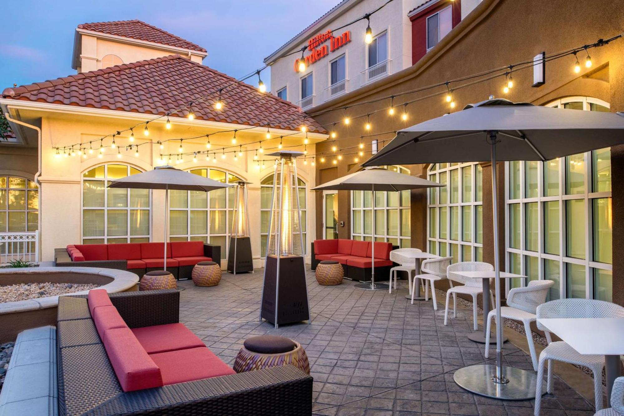 Hotel Hilton Garden Fontana